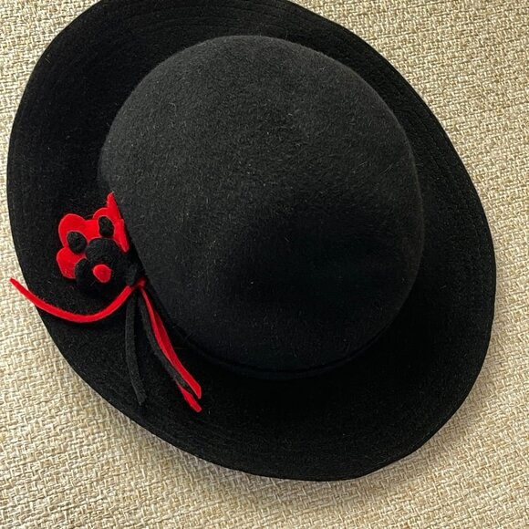 Vintage women\'s hat Black felt hat Fancy classic hat Made in Russia PASSAGE Wide main image 10